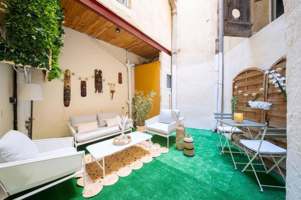 La Suite Eximia Avec Patio - Parking Souterrain Inclus - Centre Historique Μονπελιέ Εξωτερικό φωτογραφία